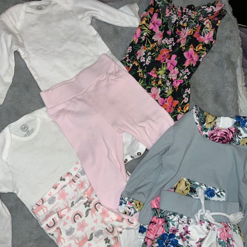 4 baby outfits
